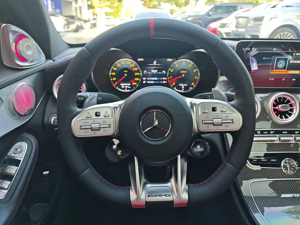 Mercedes-Benz C-Class AMG 2022 — фото 10