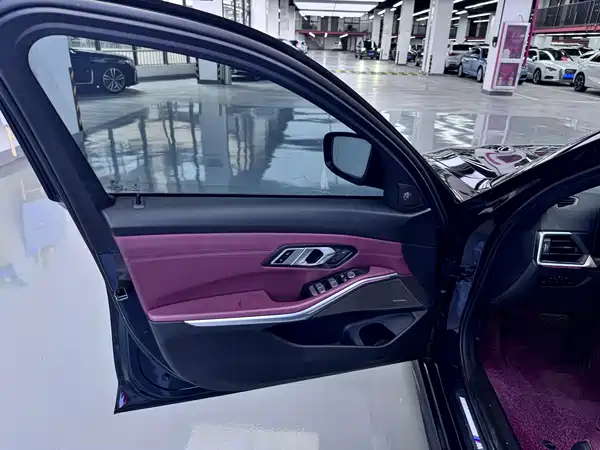 BMW 3 Series 2023