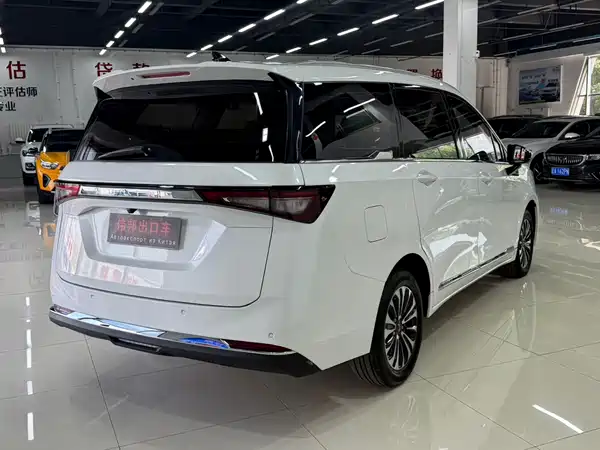 Wuling Jiachen 2023