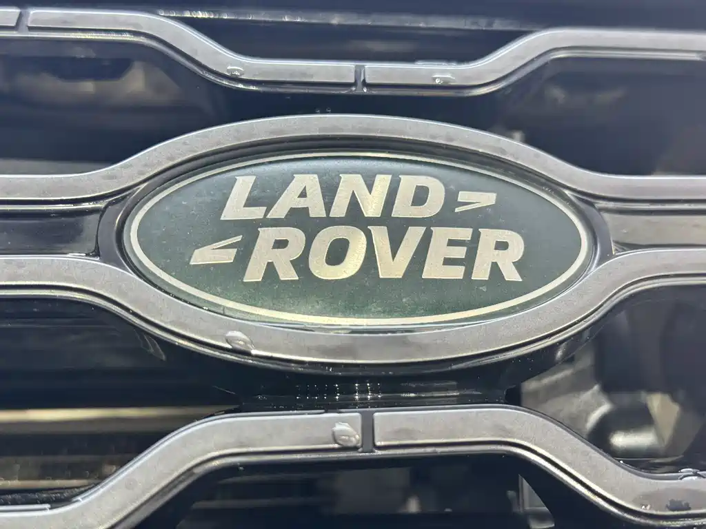 Land Rover Evoque 2021 — фото 27