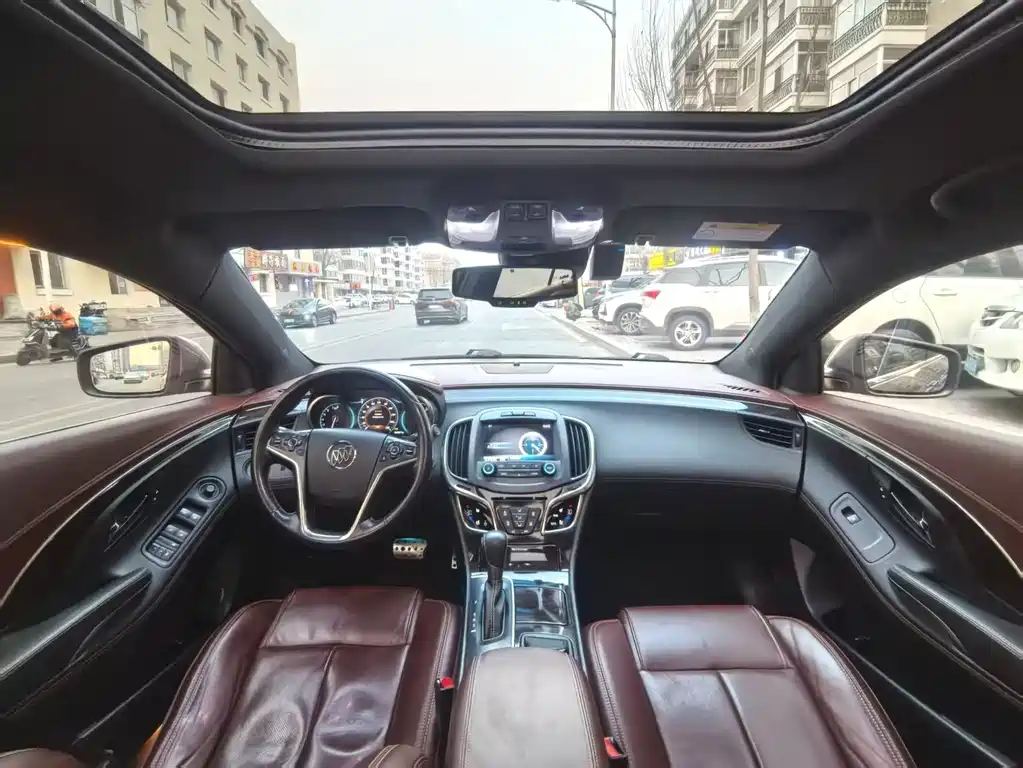 Buick LaCrosse 2015 — фото 9