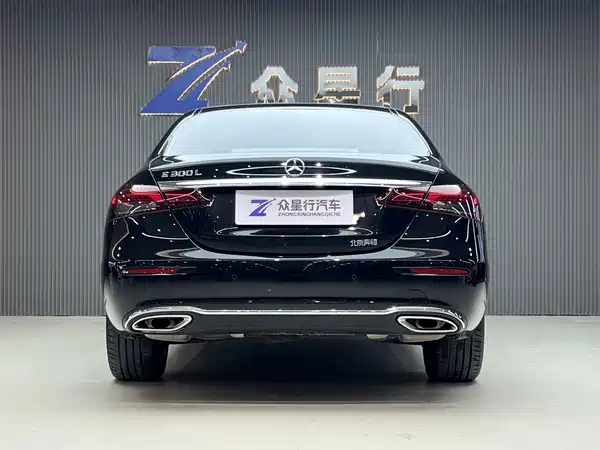 Mercedes-Benz E-Class 2023