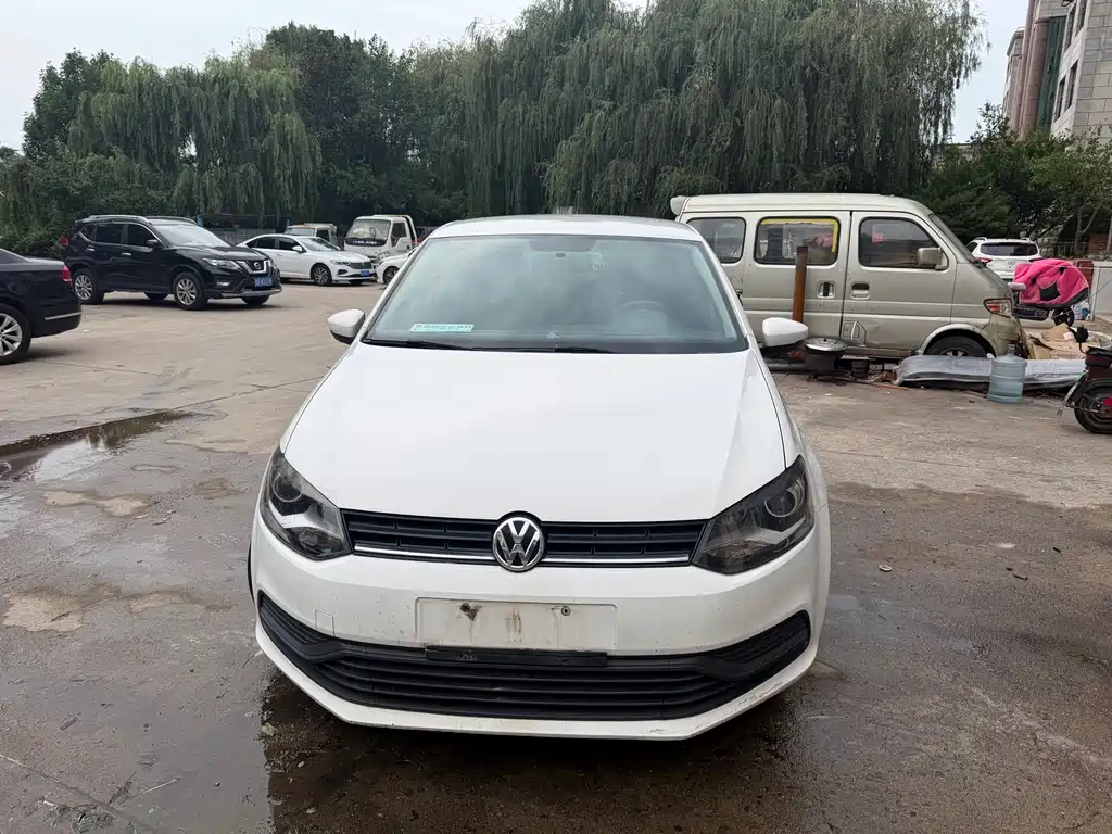 Volkswagen Polo 2016