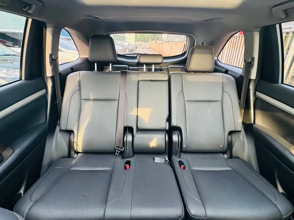 Toyota Highlander 2018 — фото 20