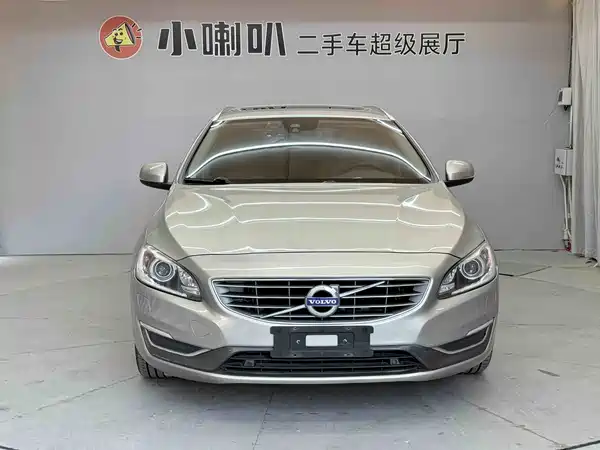 Volvo V60 2014