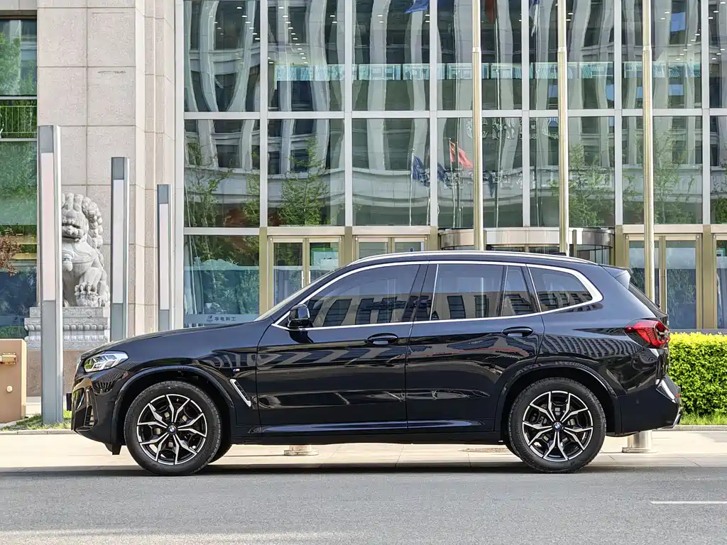 BMW X3 2023 — фото 2
