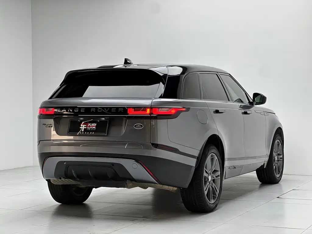 Land Rover Velar 2021 — фото 4