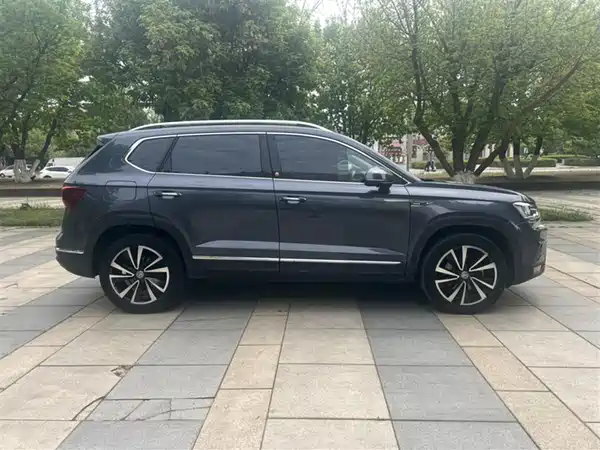 Volkswagen Tharu 2019