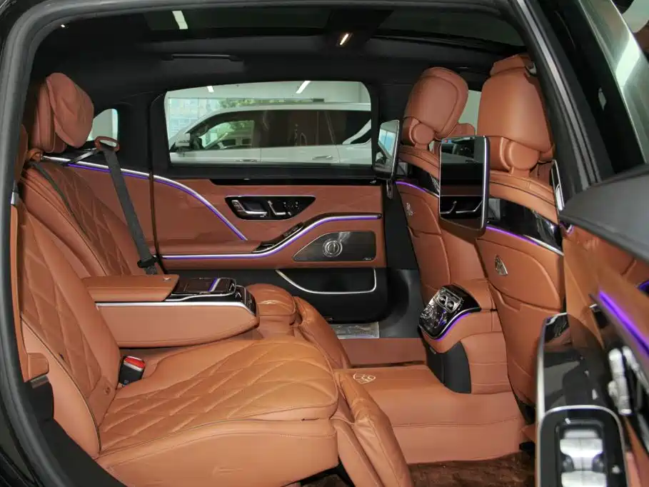 Mercedes-Benz Maybach S-Class 2024 — фото 10