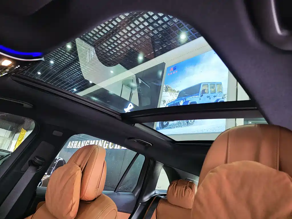 Mercedes-Benz GLC 2023 — фото 12