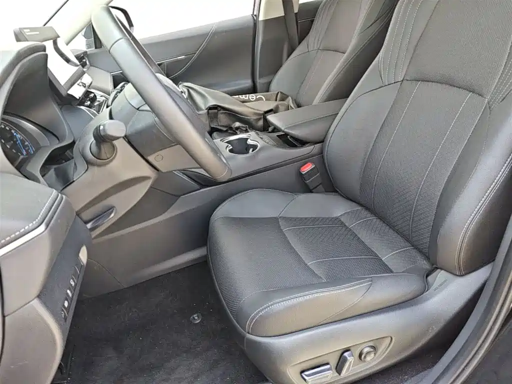 Toyota Harrier 2026 — фото 15
