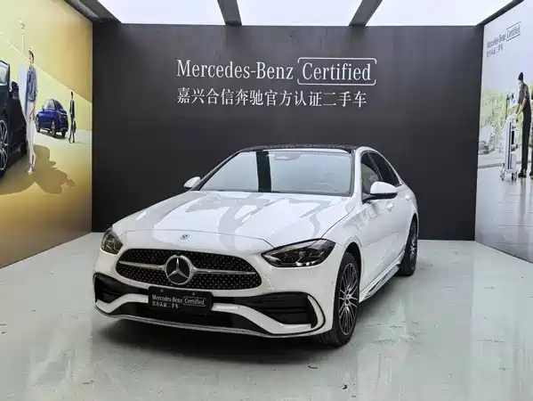 Mercedes-Benz C-Class 2024