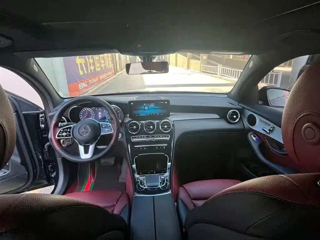 Mercedes-Benz GLC Coupe 2022 — фото 11