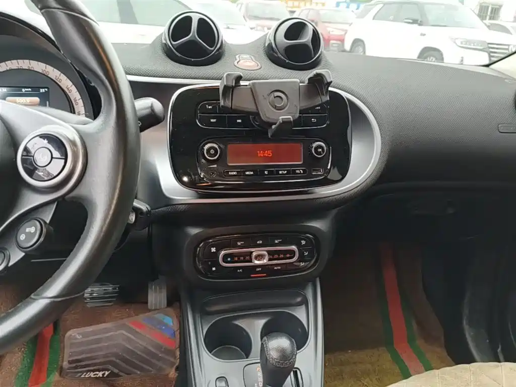 smart Forfour 2017 — фото 13