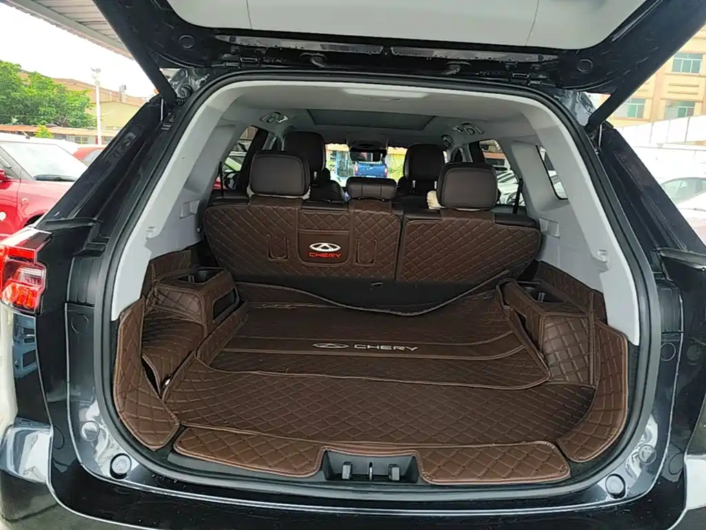 Chery Tiggo 8 PRO New Energy 2023 — фото 19