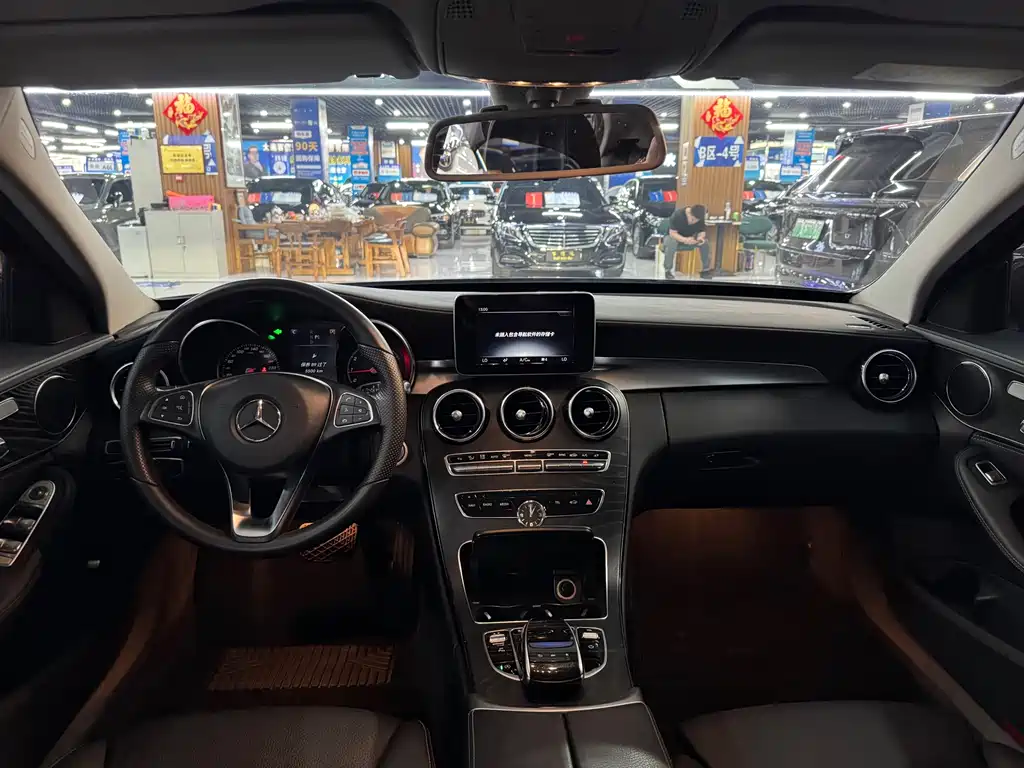 Mercedes-Benz C-Class 2016