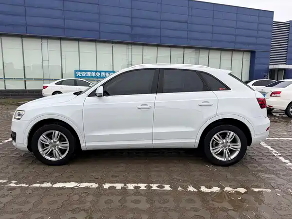 Audi Q3 2016