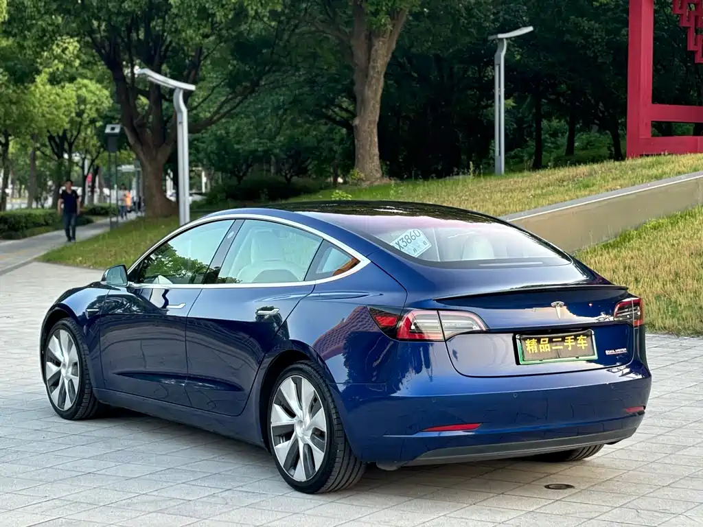 Tesla Model 3 2019 — фото 6