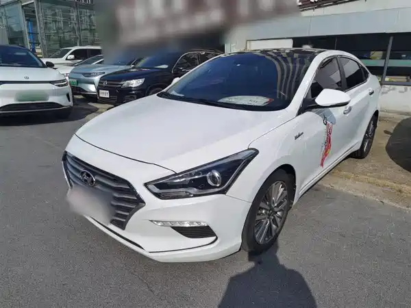 Hyundai Mistra 2017