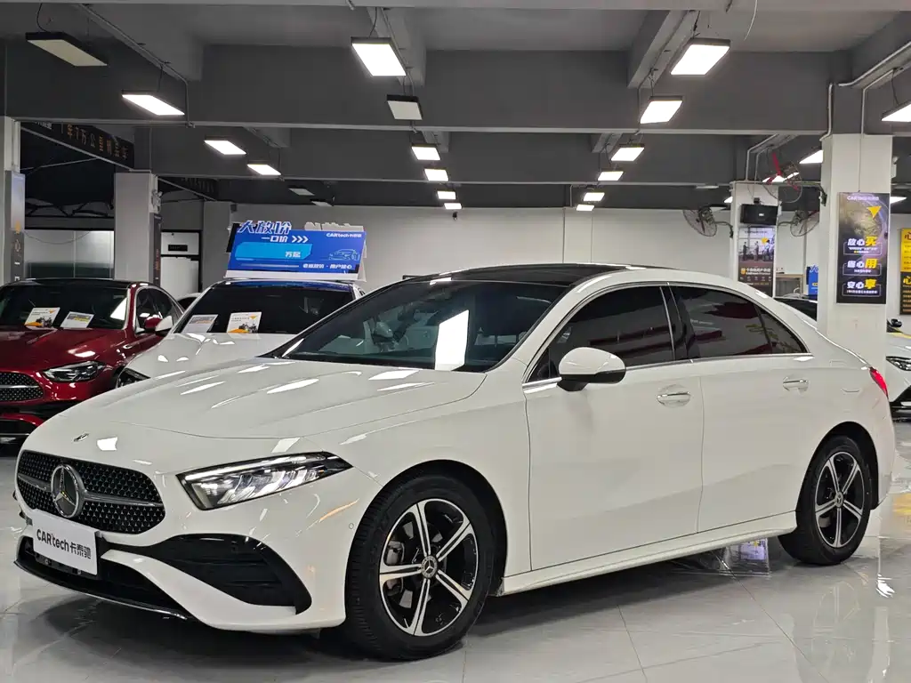 Mercedes-Benz A-Class 2023 — фото 1
