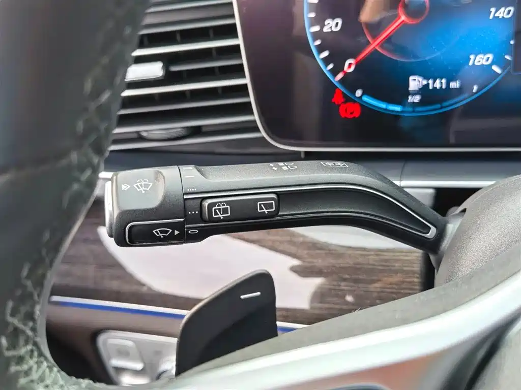 Mercedes-Benz GLE 2020 — фото 30