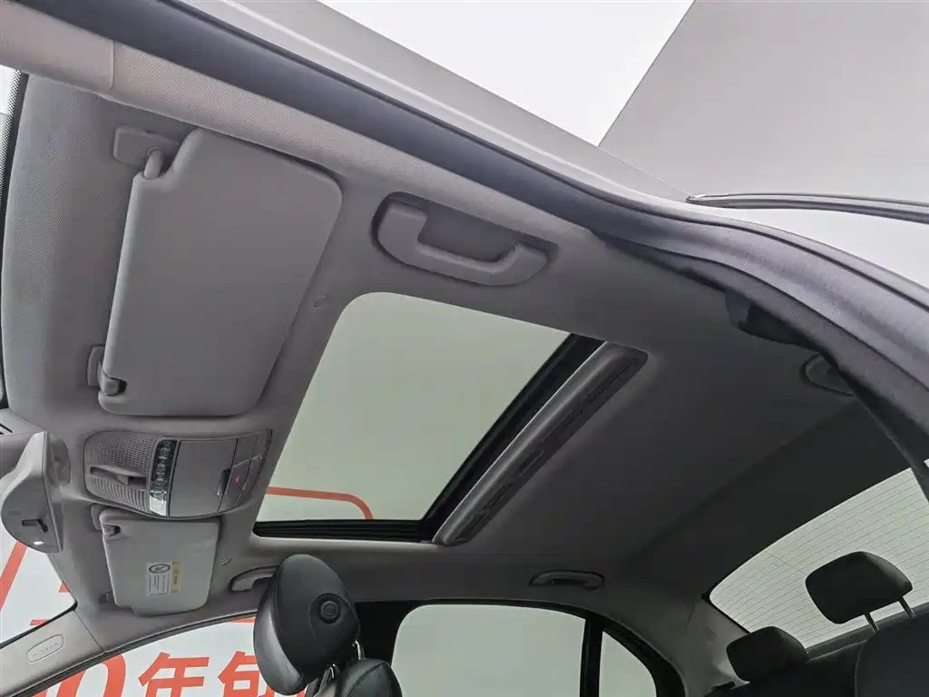 Mercedes-Benz C-Class 2020 — фото 14