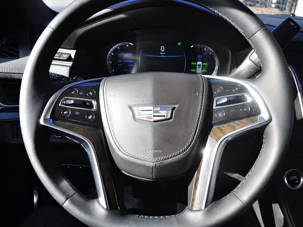 Cadillac Escalade 2017 — фото 9