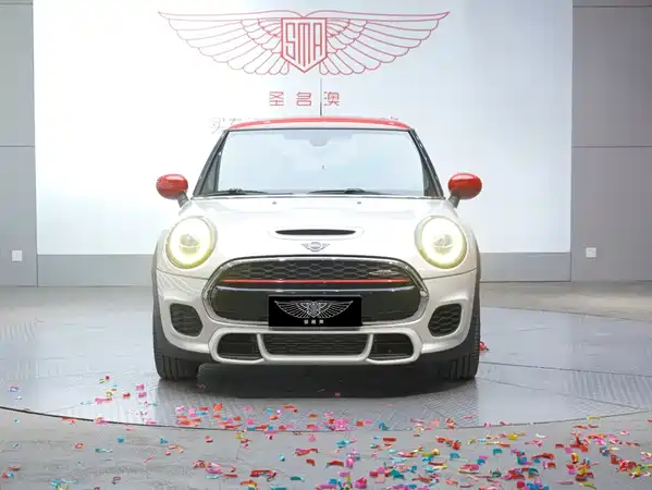 MINI JCW 2021