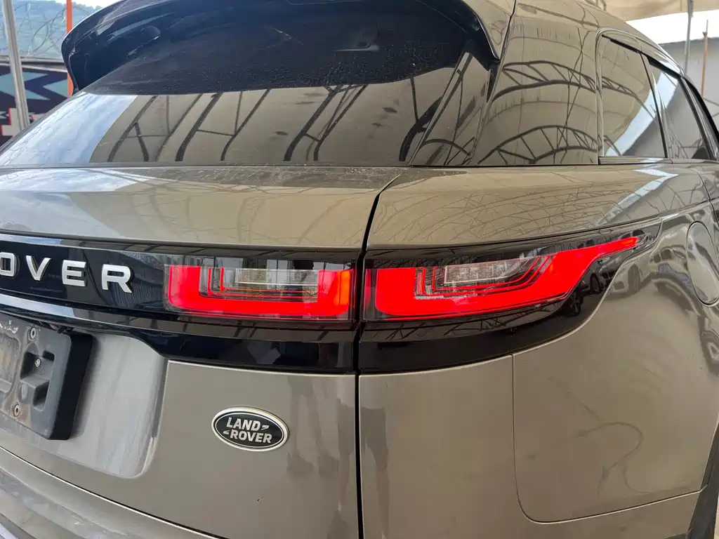 Land Rover Velar 2020 — фото 12