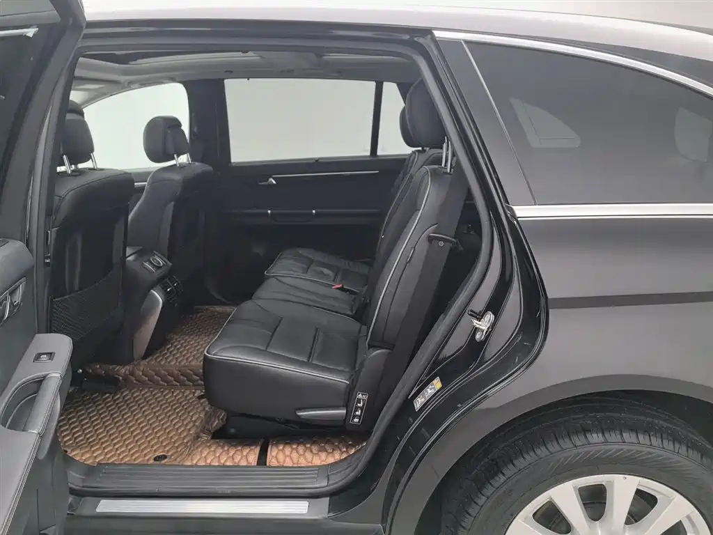 Mercedes-Benz R-Class 2018 — фото 15