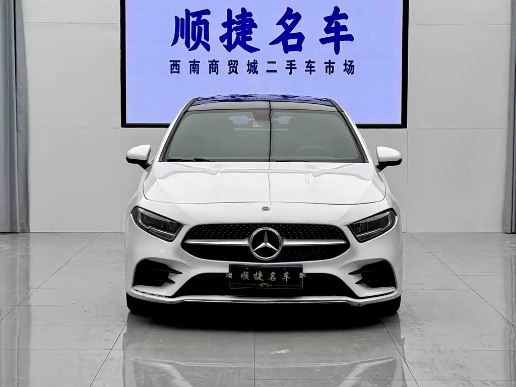Mercedes-Benz A-Class 2019 — фото 1