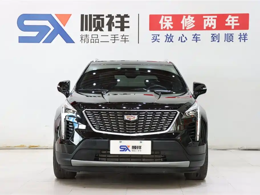 Cadillac XT4 2022 — фото 2