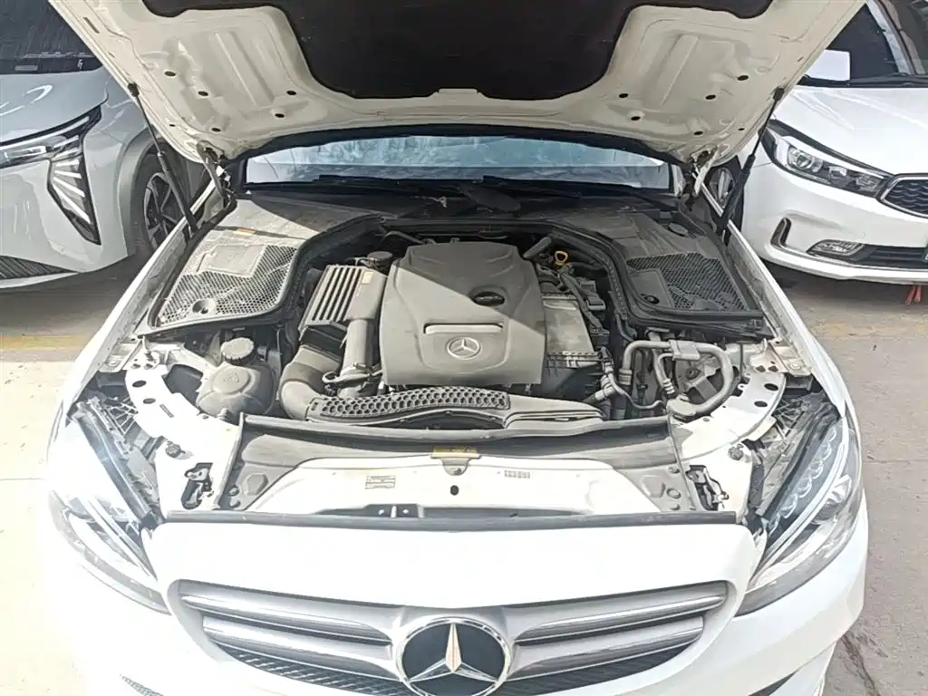 Mercedes-Benz C-Class 2016 — фото 20