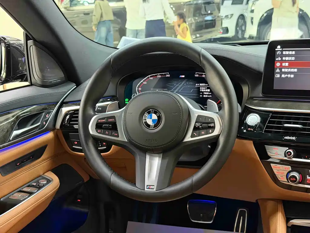 BMW 6 Series GT 2023 — фото 12