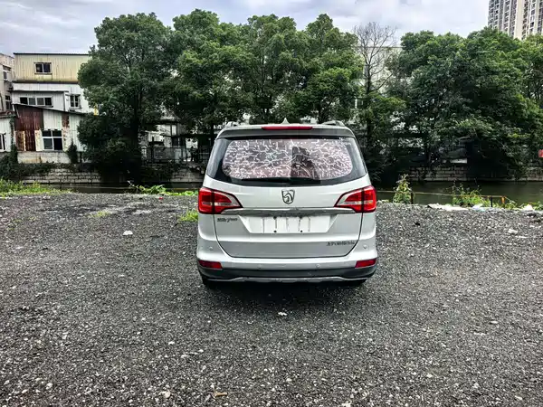 Baojun 730 2016