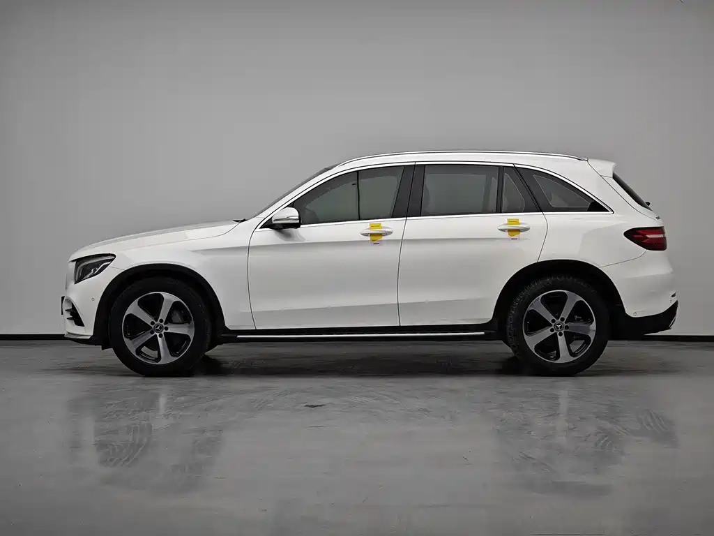 Mercedes-Benz GLC 2018 — фото 13