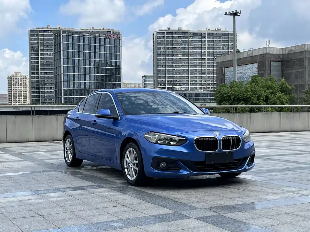 BMW 1 Series 2017 — фото 3