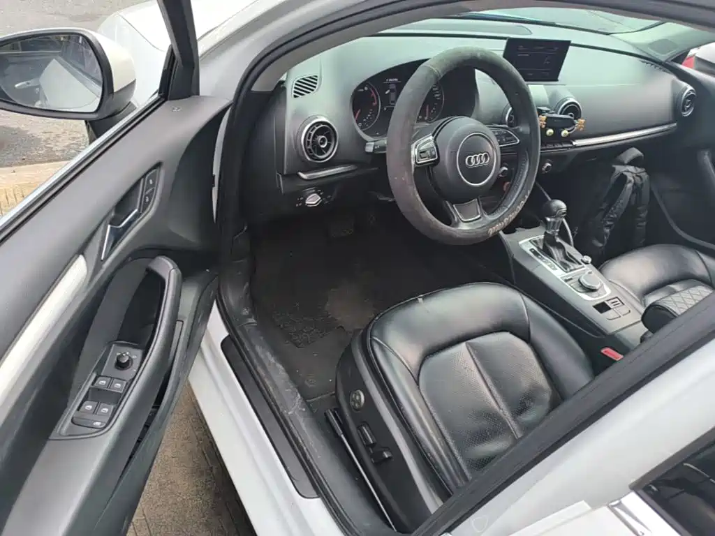 Audi A3 2015 — фото 16