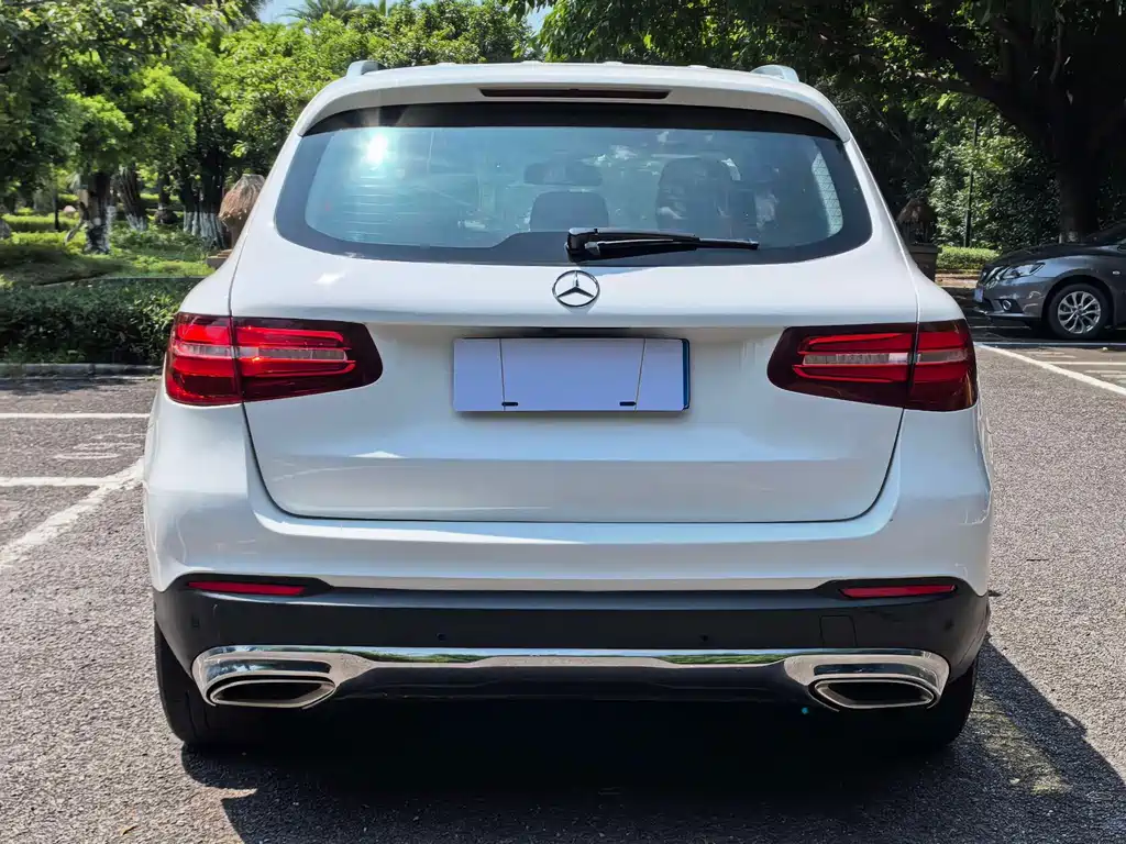 Mercedes-Benz GLC 2017 — фото 8