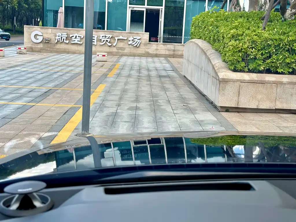 Audi A8 2024