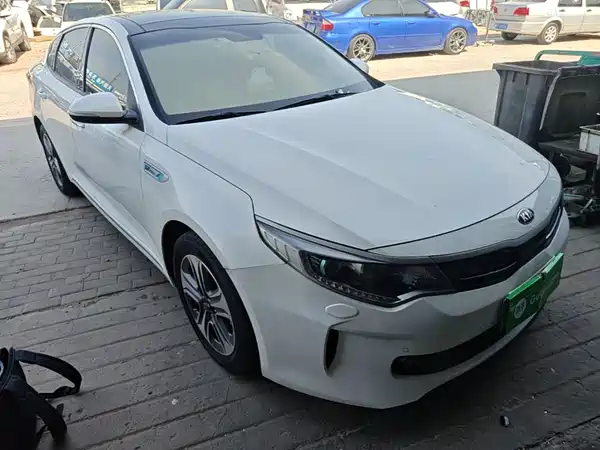 Kia K5 New Energy 2019