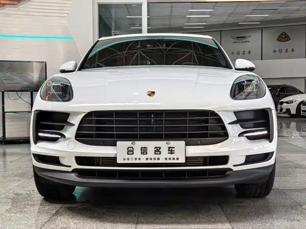 Porsche Macan 2020
