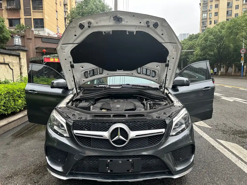 Mercedes-Benz GLE Coupe 2017 — фото 11