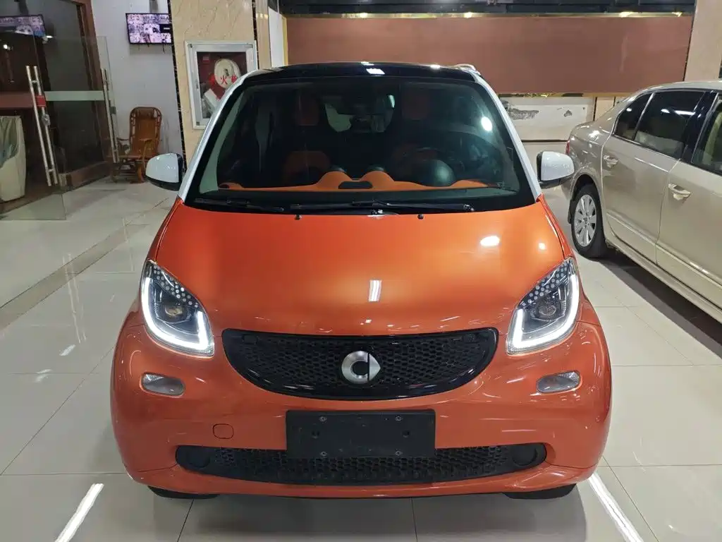 smart fortwo 2017 — фото 3