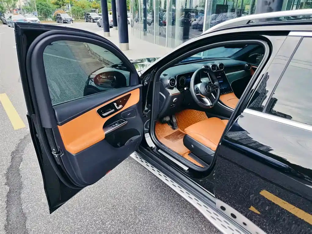Mercedes-Benz GLC 2025 — фото 13