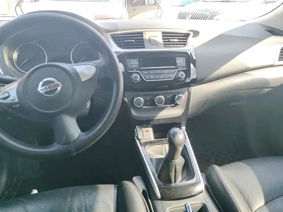 Nissan Sylphy 2016 — фото 12