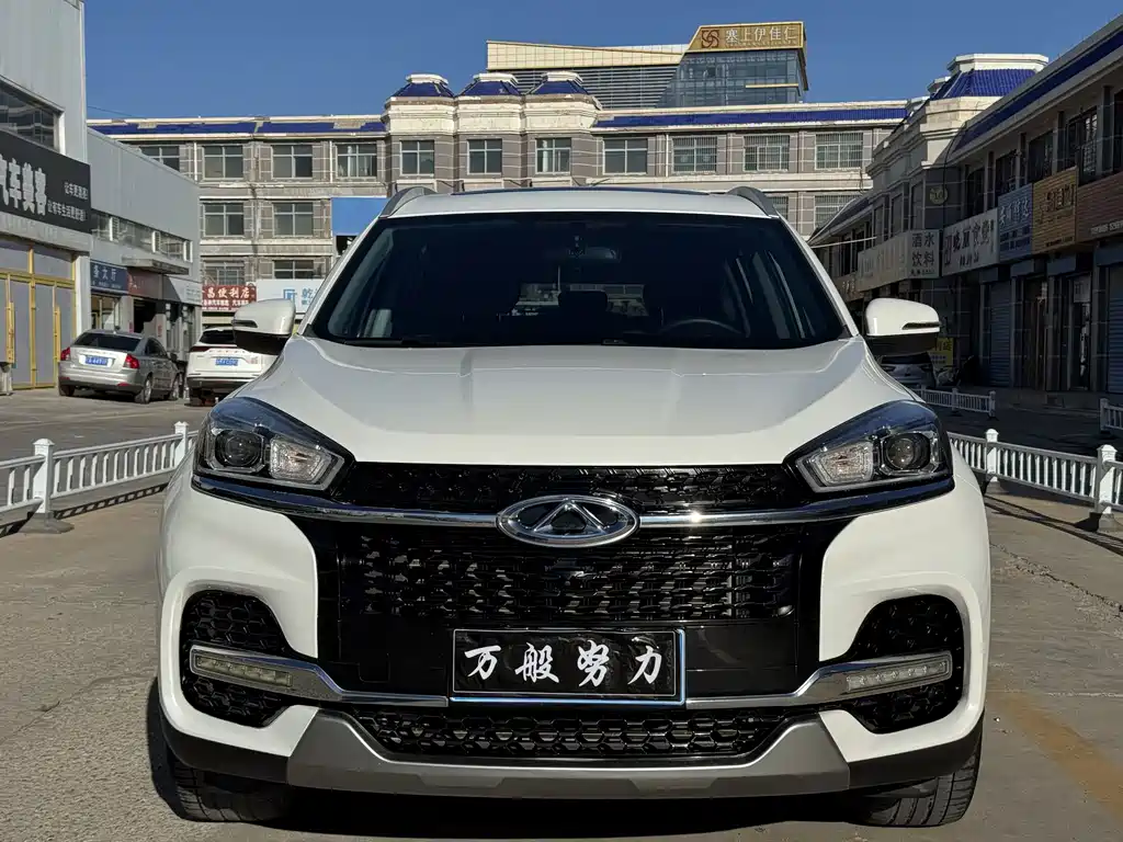 Chery Tiggo 8 2018 — фото 2