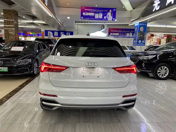 Audi Q3 2022