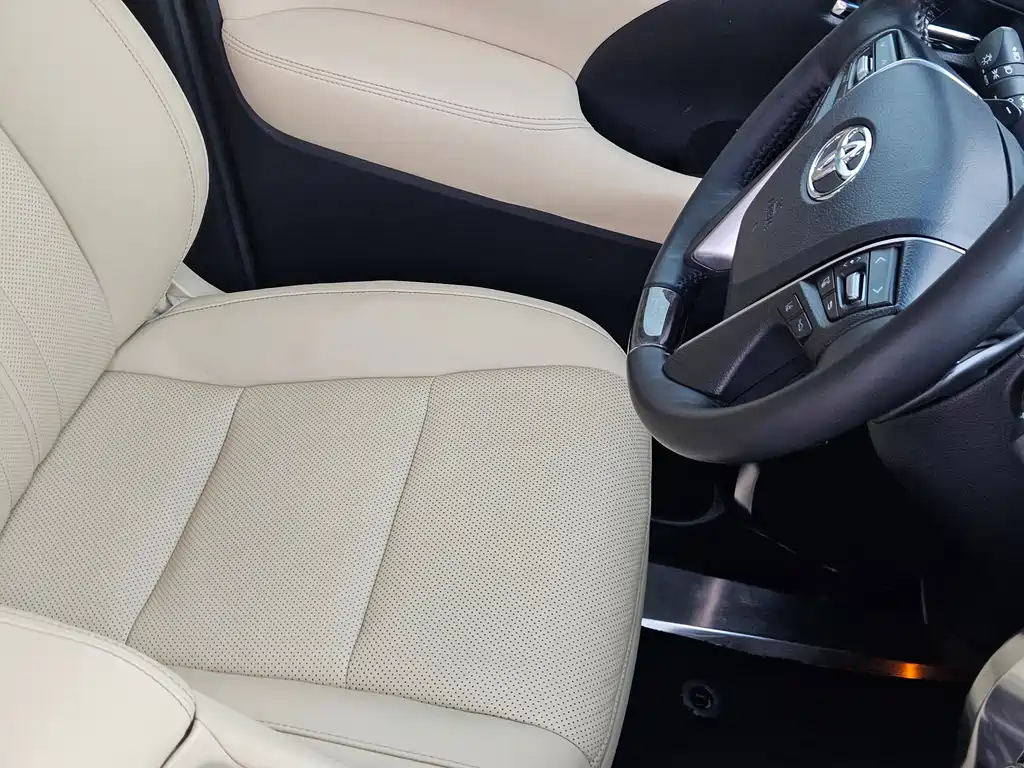 Toyota Vellfire 2022 — фото 21