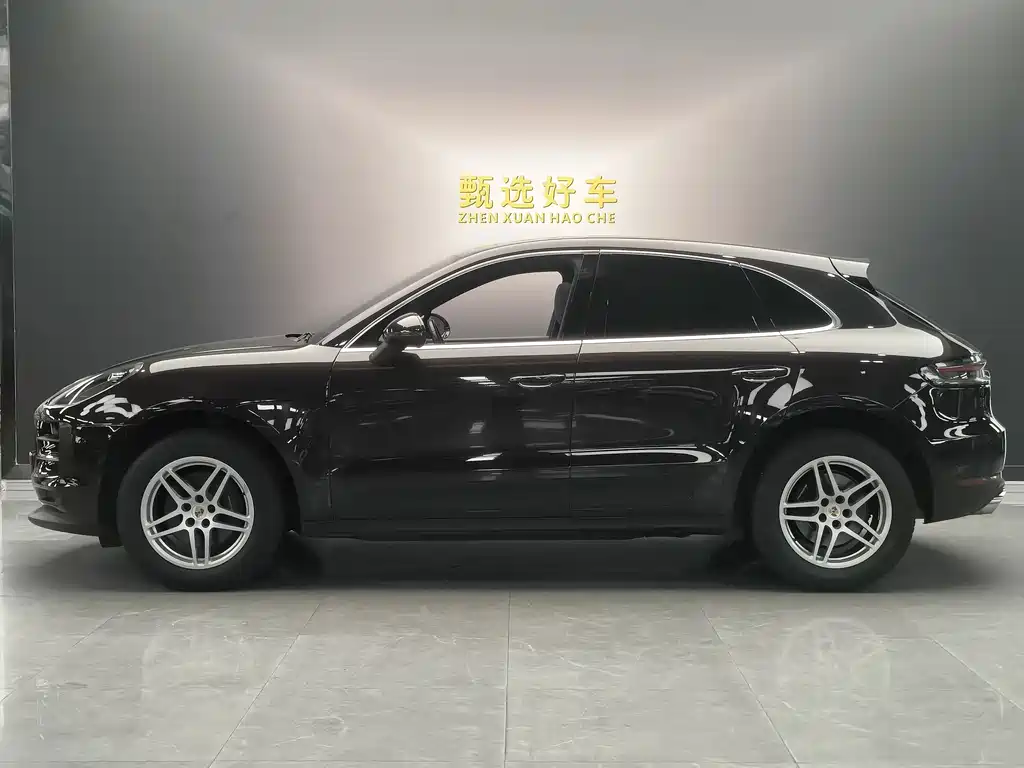 Porsche Macan 2020 — фото 13